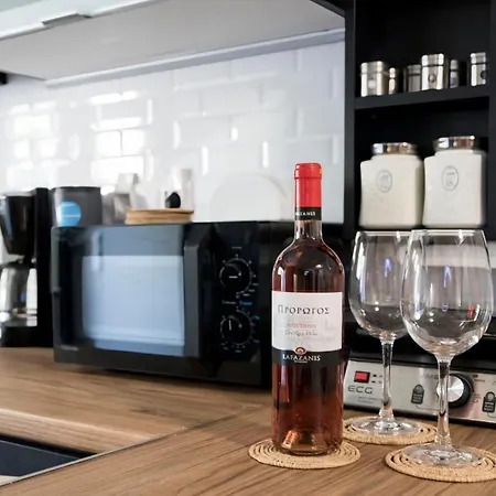 Luxurious In The Heart Of Town ! Apartman