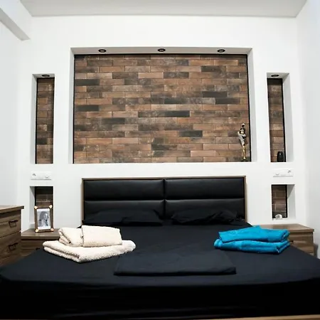 Appartement Luxurious In The Heart Of Town ! Loutráki